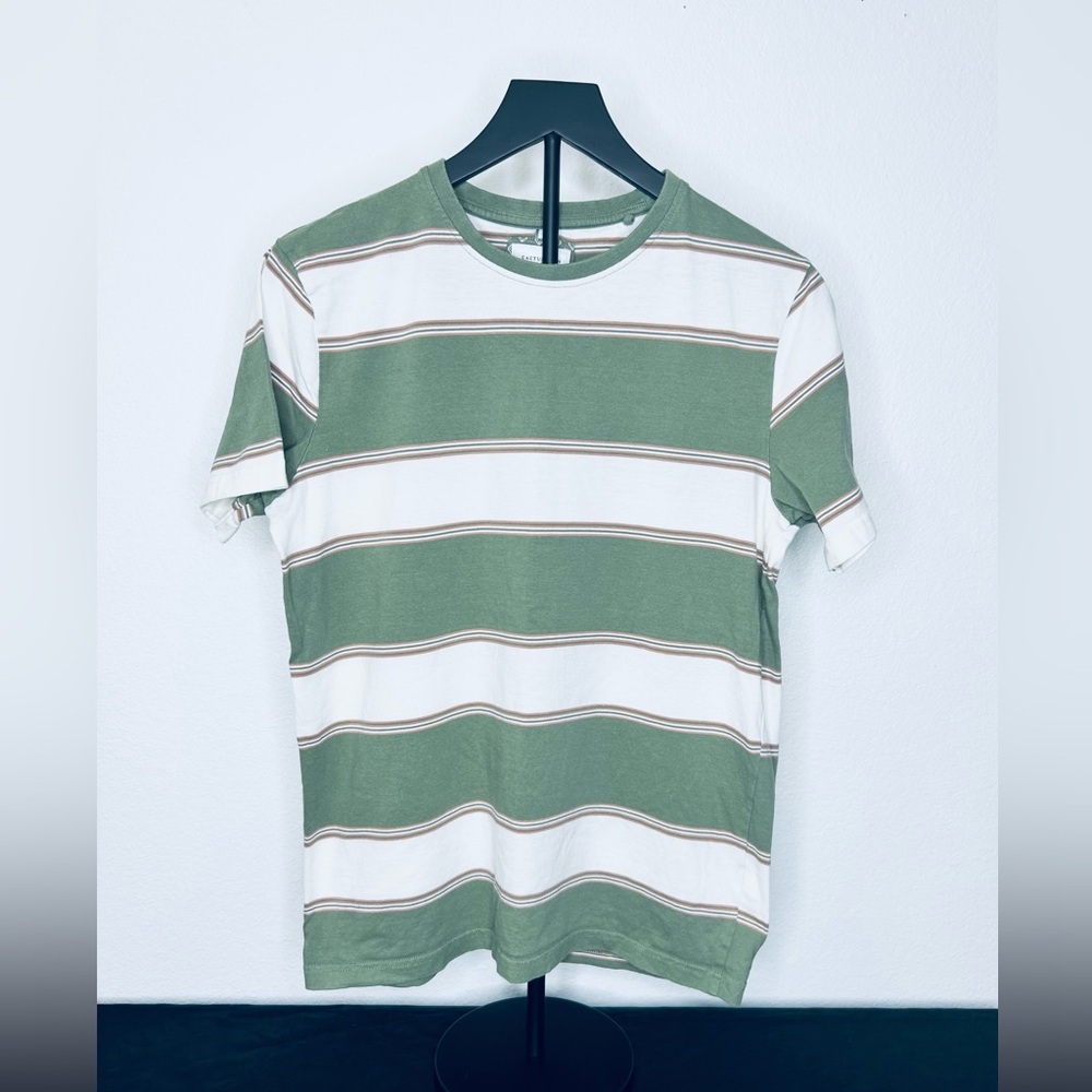 Cactus Men's Green and White Striped Tee